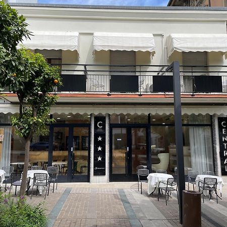 Hotel Central Giacomini Salò Dış mekan fotoğraf