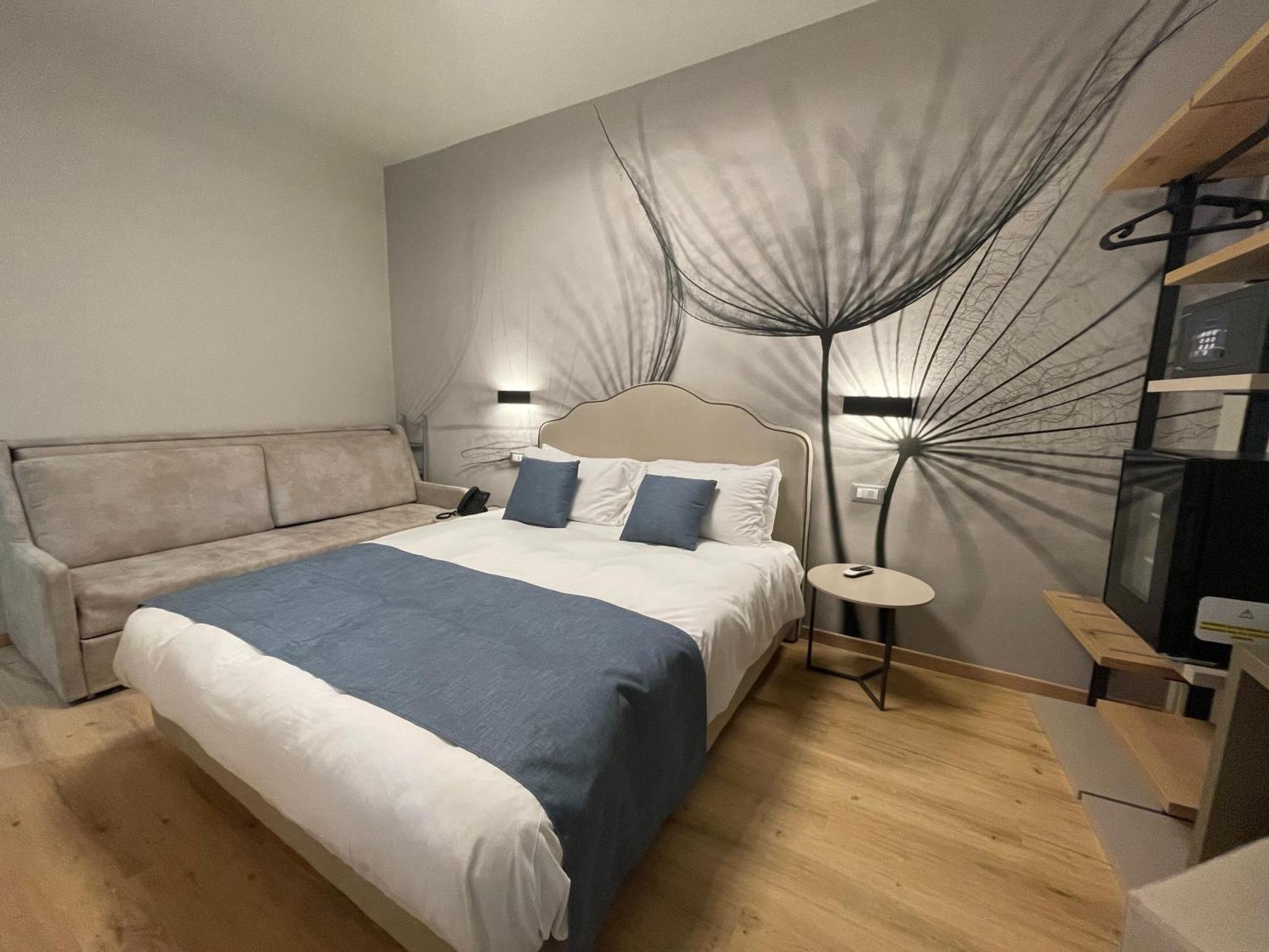 Hotel Central Giacomini Salò Dış mekan fotoğraf