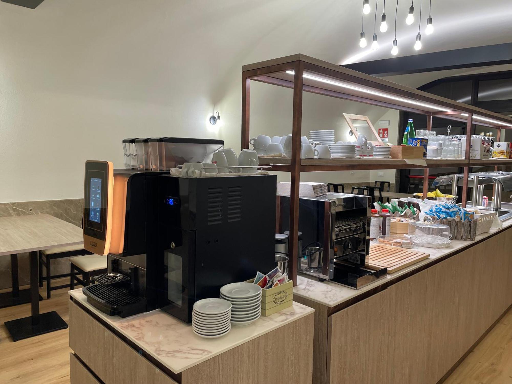 Hotel Central Giacomini Salò Dış mekan fotoğraf