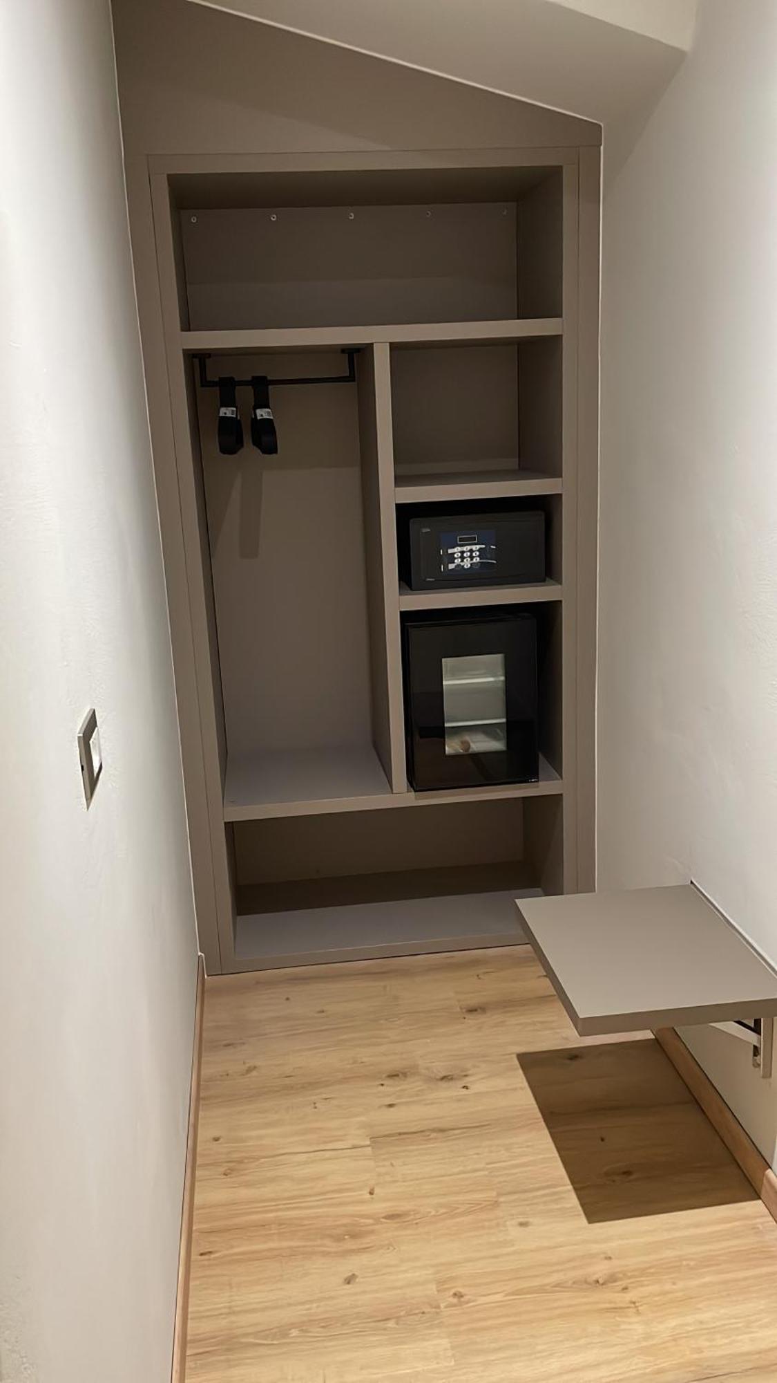 Hotel Central Giacomini Salò Dış mekan fotoğraf