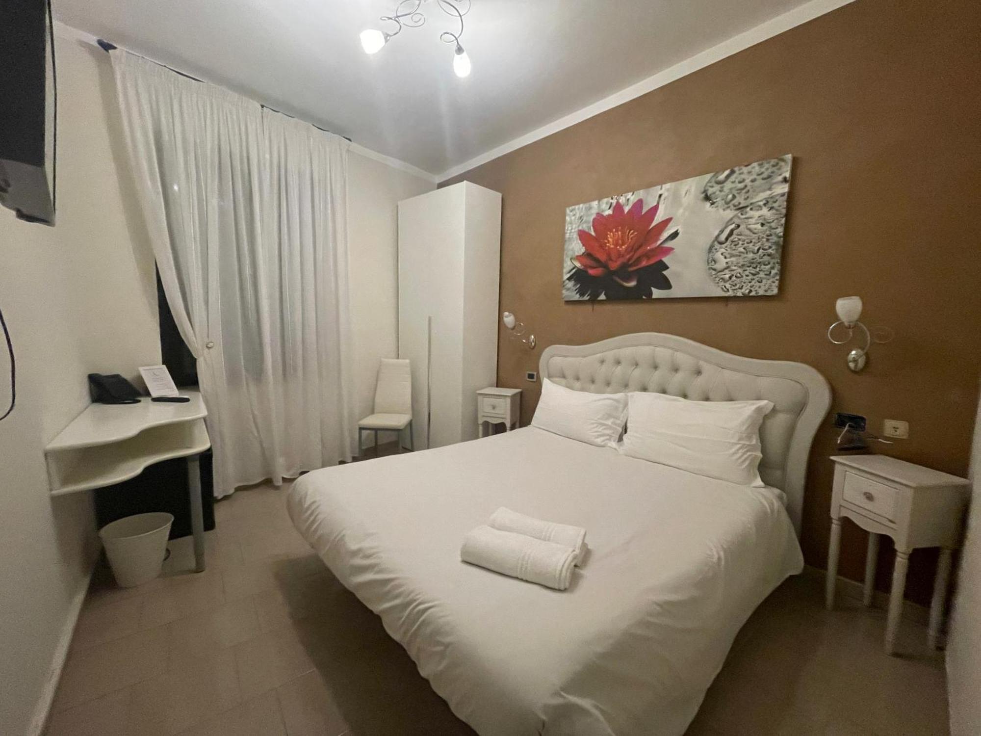 Hotel Central Giacomini Salò Dış mekan fotoğraf