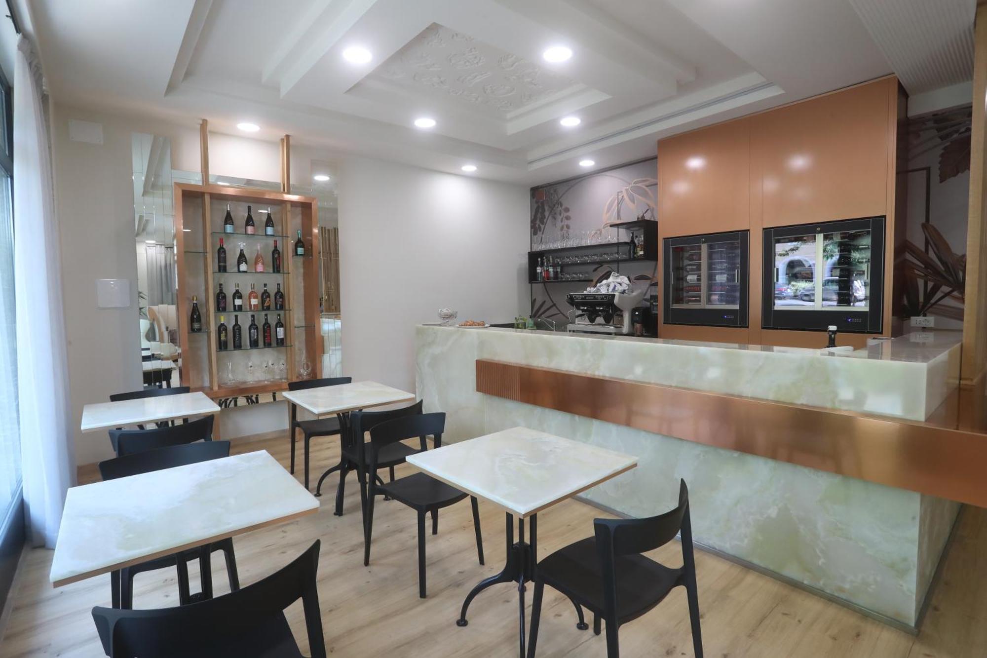 Hotel Central Giacomini Salò Dış mekan fotoğraf