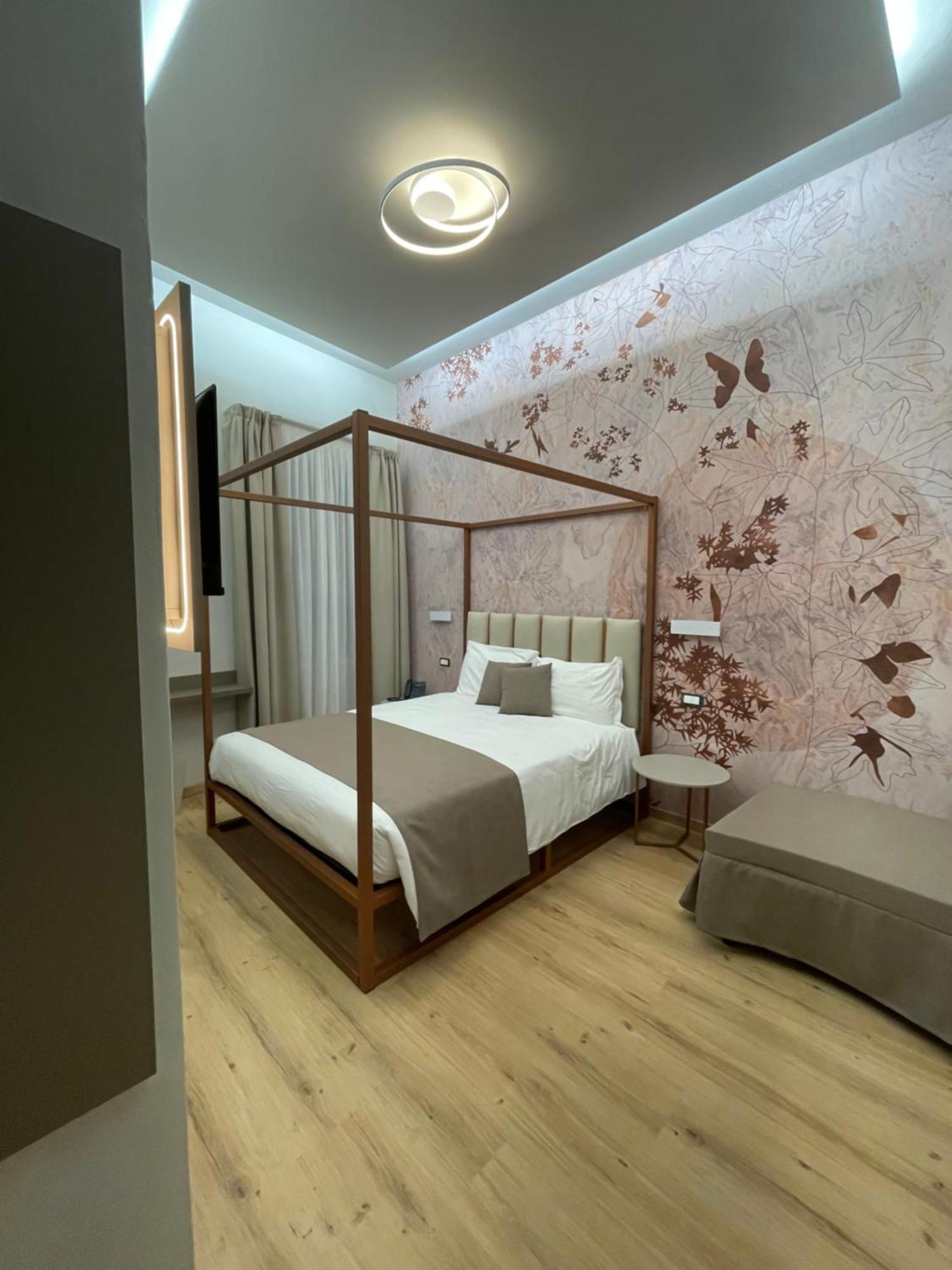 Hotel Central Giacomini Salò Dış mekan fotoğraf
